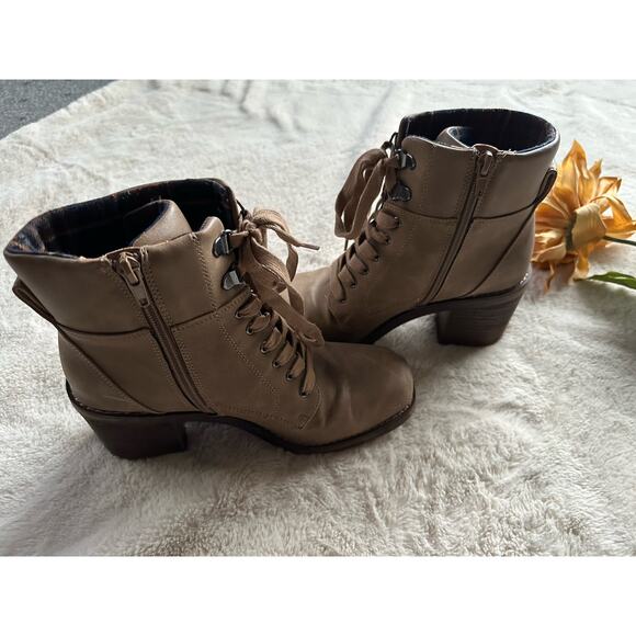 Crown Vintage Boots Size 8 M - Picture 2 of 7